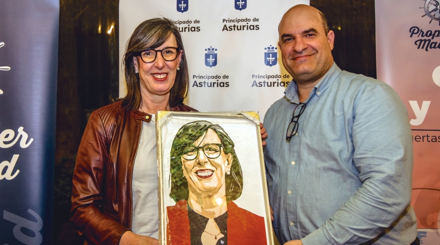 Nieves Roqueñí y Grupo Diario