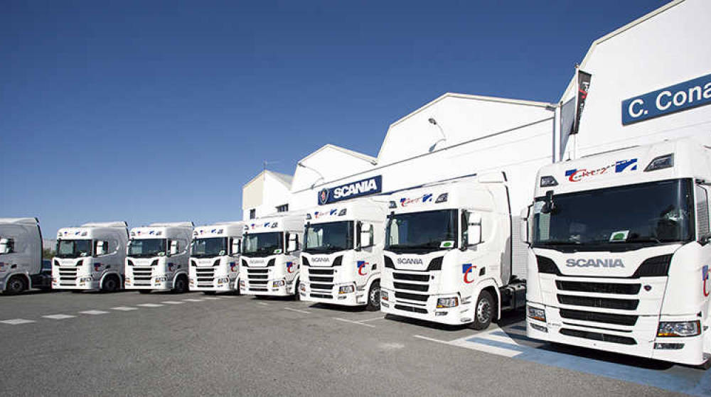 La compa&ntilde;&iacute;a navarra Transportes Cruz suma a su flota 25 unidades Scania R450