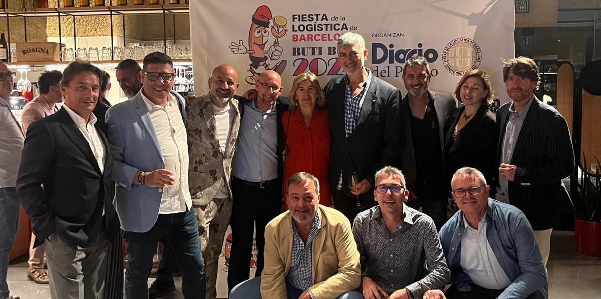 Comisión Organizadora de la Fiesta de la Logística de Barcelona y trabajadores de Taller de Ideas y Comunicación.