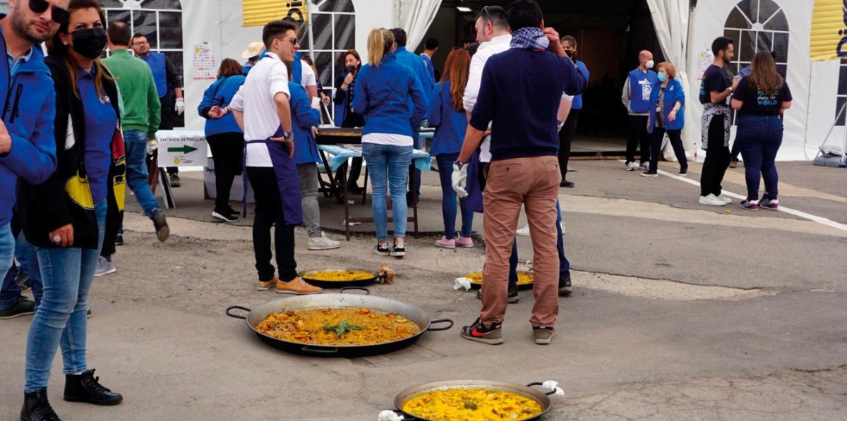 Las paellas esperan la prueba del jurado