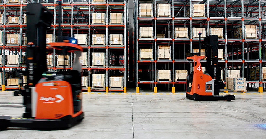 La creaci&oacute;n de la plataforma elimina traslados con veh&iacute;culos a motor de los materiales de una instalaci&oacute;n a otra y el cliente puede prescindir de su almac&eacute;n.