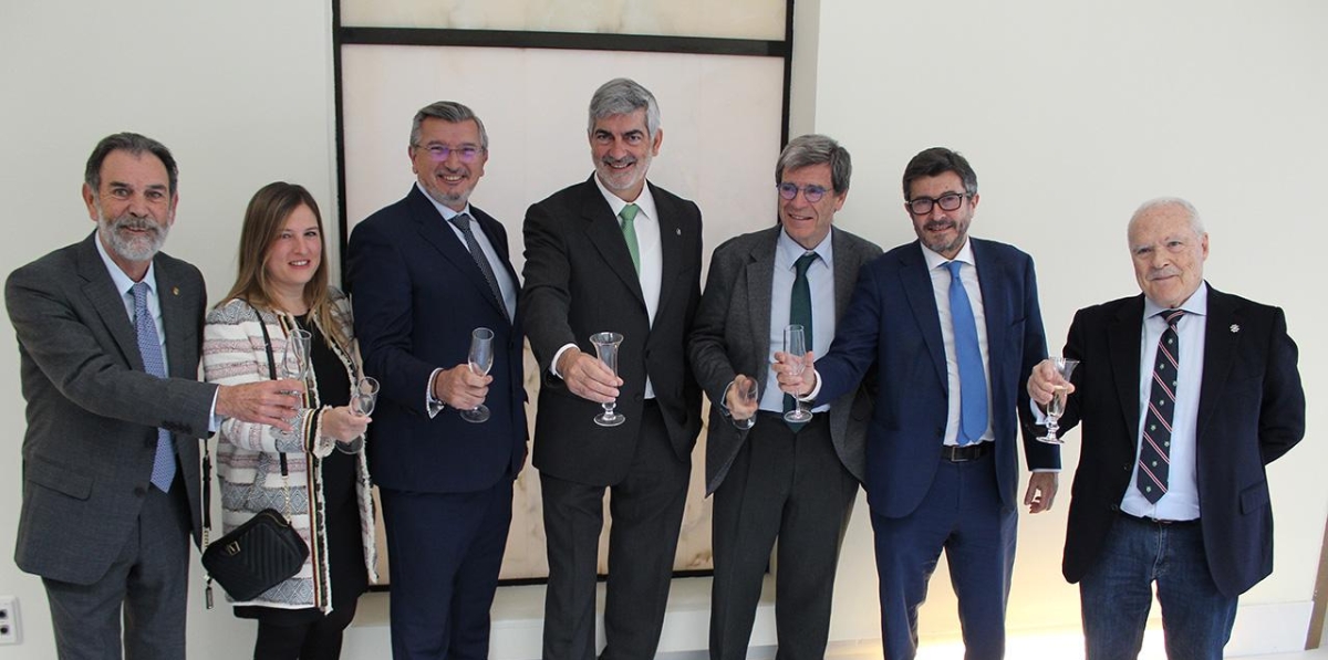 Emilio Guardiola (Colegio de Agentes de Aduanas), Paula Casais (Asociación Naviera), Carlos Prades (FVET), Francisco Prado (Aportem), Aurelio Martínez (APV), Álvaro Rodríguez (Puertos del Estado) y Luis Rosa (ATEIA-OLTRA Valencia).