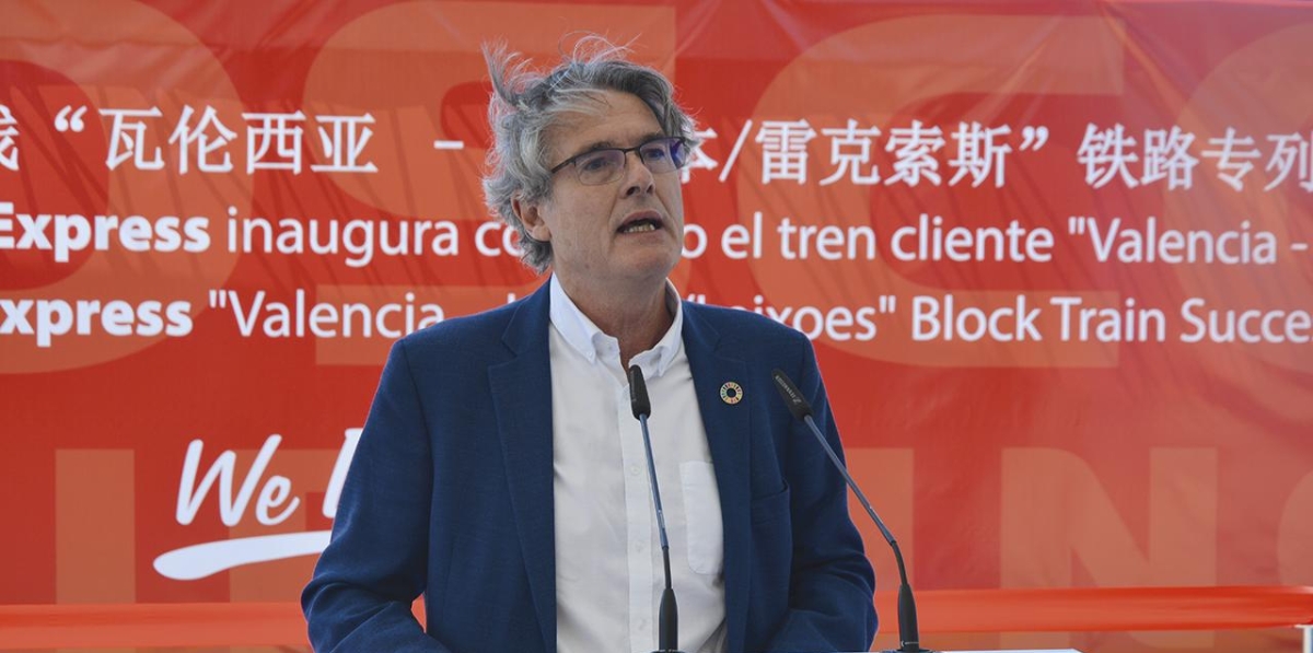 Albert Oñate, general manager COSCO SHIPPING Lines Spain, durante su discurso. Foto: Raúl Tárrega.