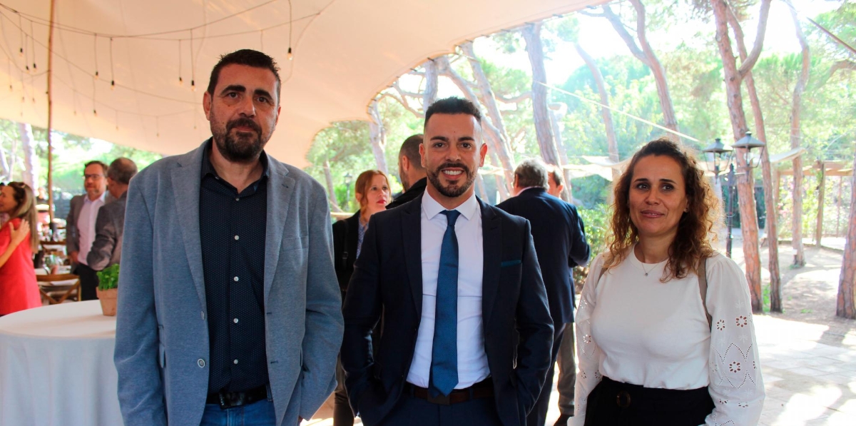 Jordi Zarcero (Genair), Jordi Escribano (Maurice Ward) y Sagrario Cañedo (DSV). Foto J.C.S.