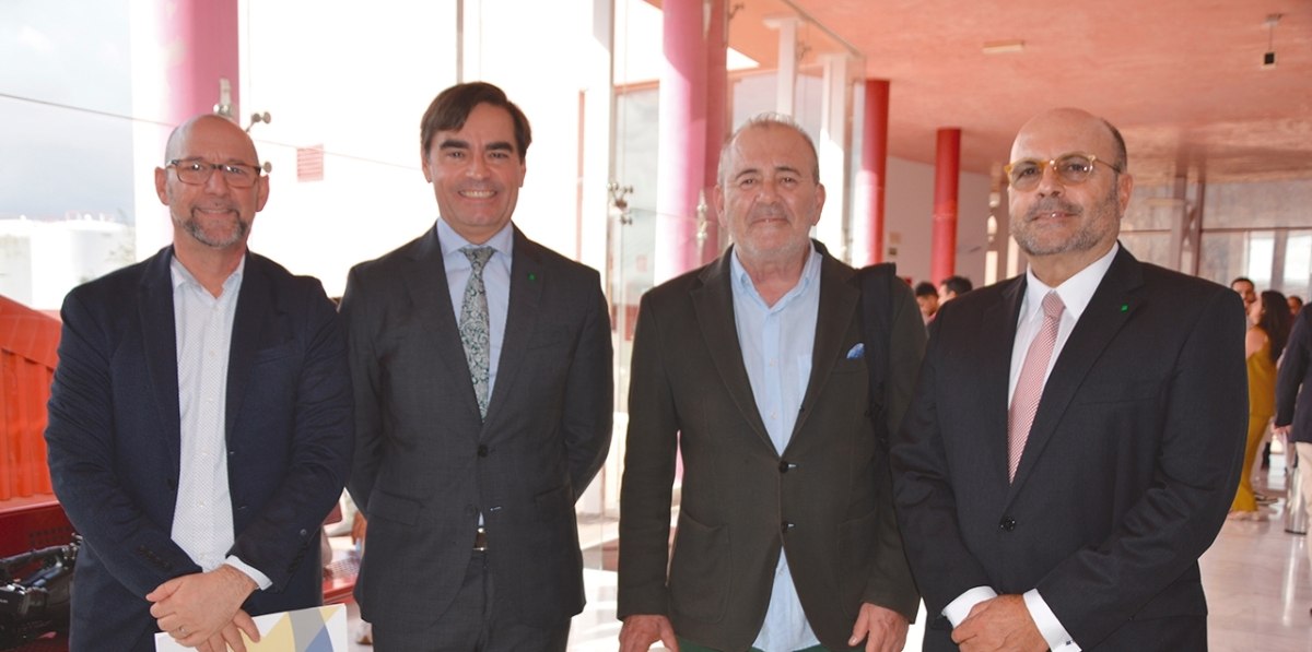 Desayuno Informativo Diario del Puerto con Óscar Puente