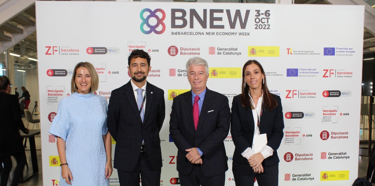 Núria Burguera, directora de Comunicación del Port de Barcelona; Damià Calvet, presidente del Port de Barcelona; Manel Galán, jefe de Relaciones Institucionales del Port de Barcelona, y Núria López, responsable de RRPP y Protocolo en Port de Barcelona. Foto A.Tejera.