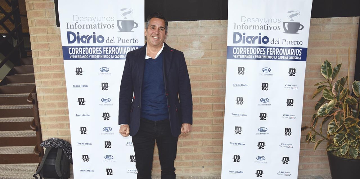 Desayuno Informativo Corredores Ferroviarios