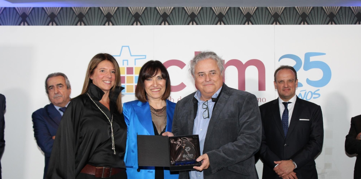 Blanca Guitart, directora de FETEIA-Oltra; Lydia Diaz, presidenta del CTM, y Enric Ticó, presidente de FETEIA-Oltra. Foto A.Tejera.