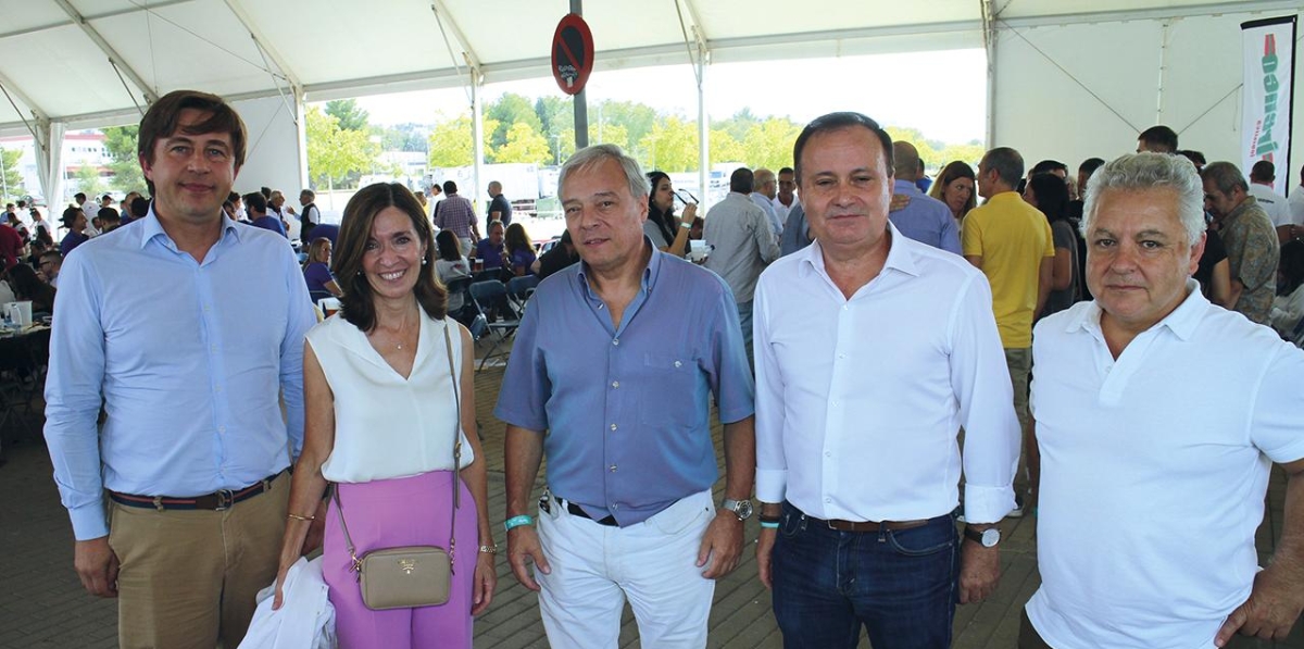 Representantes de Propeller, CEL y Coslada.