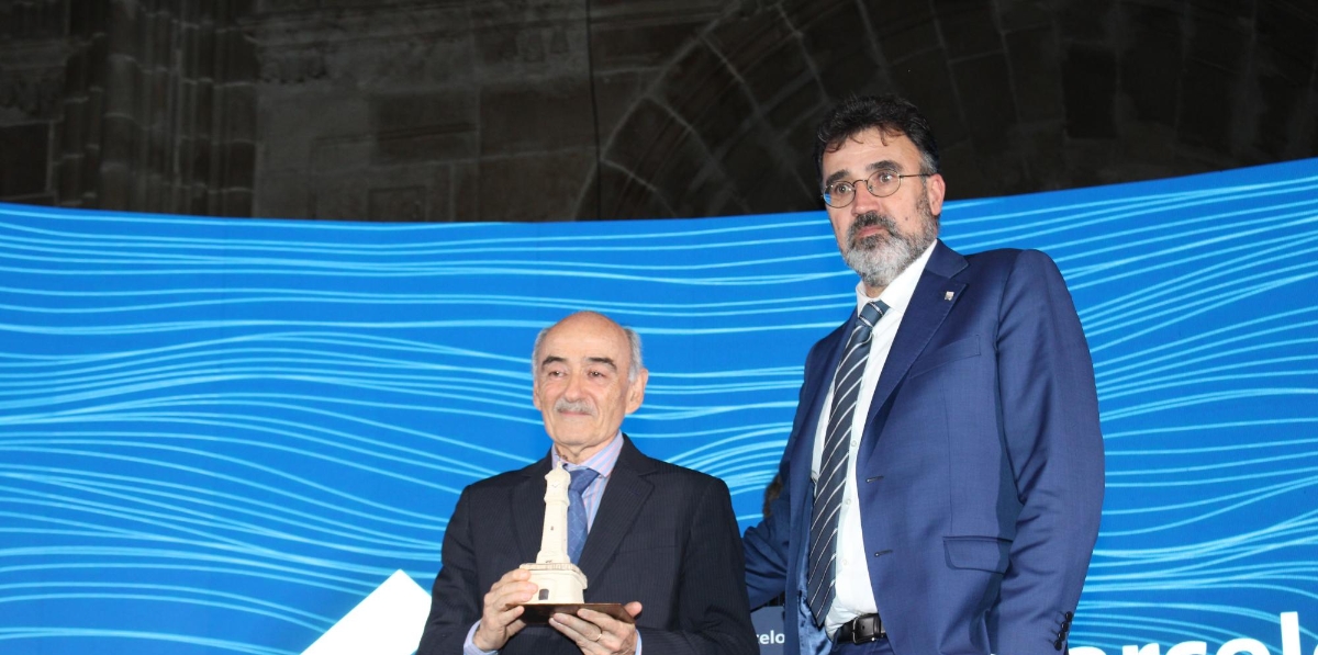 Reconocimiento a Hugo Lejtman por su labor como representante del Port de Barcelona en Sudamérica durante 25 años. Foto A.Tejera.
