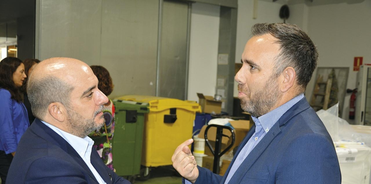 Fernando Vitoria, director general de Grupo Diario Editorial; y Rafa Simó, presidente de PortCastelló. Foto: Raúl Tárrega.
