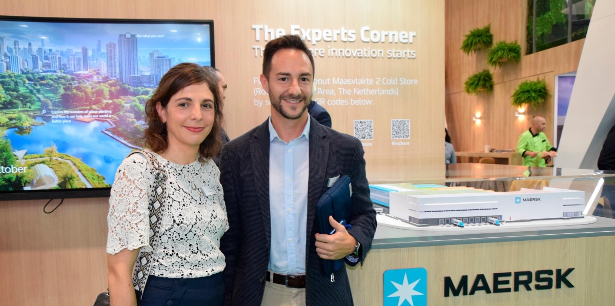 Claire Petit (Marketing Manager in Europe) y Diego López Mata (Reefer Sales Executive South West Europe).