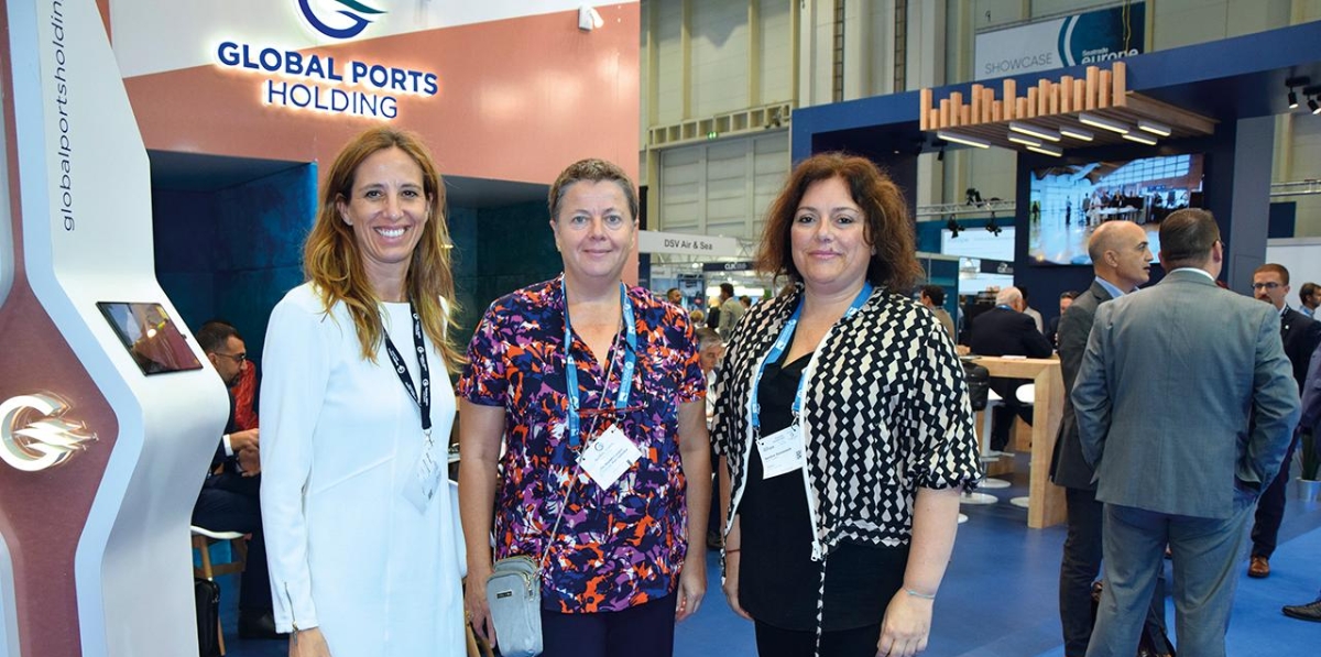 Alba Colet, responsable comercial de Global Ports Tarragona; Genoveva Climent, directora comercial de la AP; y Sandra Domenech, técnica de Cruceros de la AP. Foto B.C.