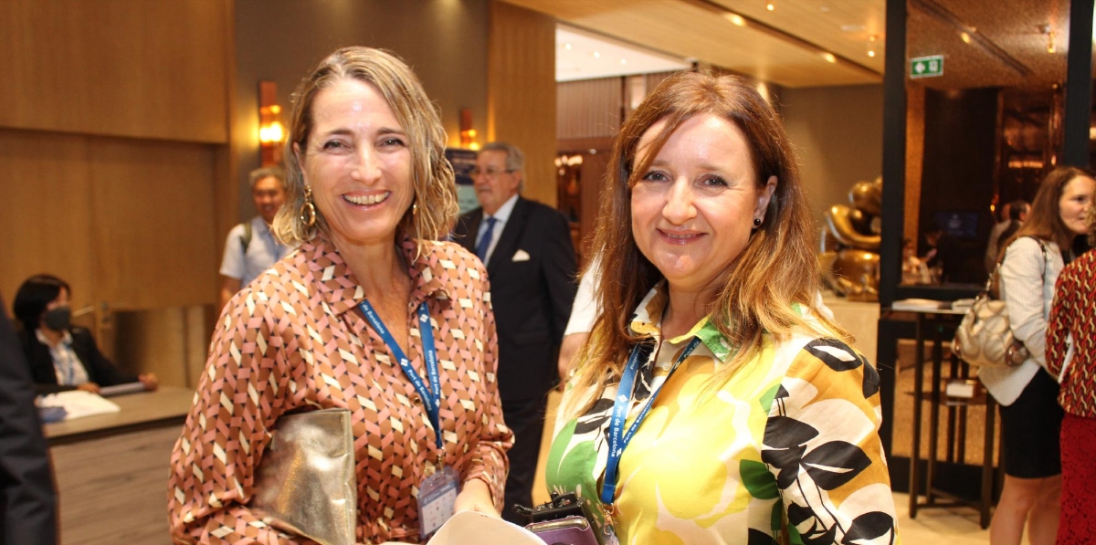 Núria Burguera y Elena García. Foto A.T.