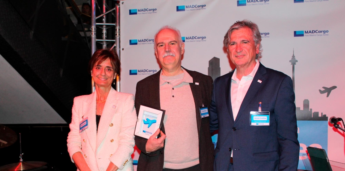 Nuria Lacaci (ACE), Jordi Piqué, (Air Europa Cargo), y Jesús Cuéllar (Foro MADCargo).
