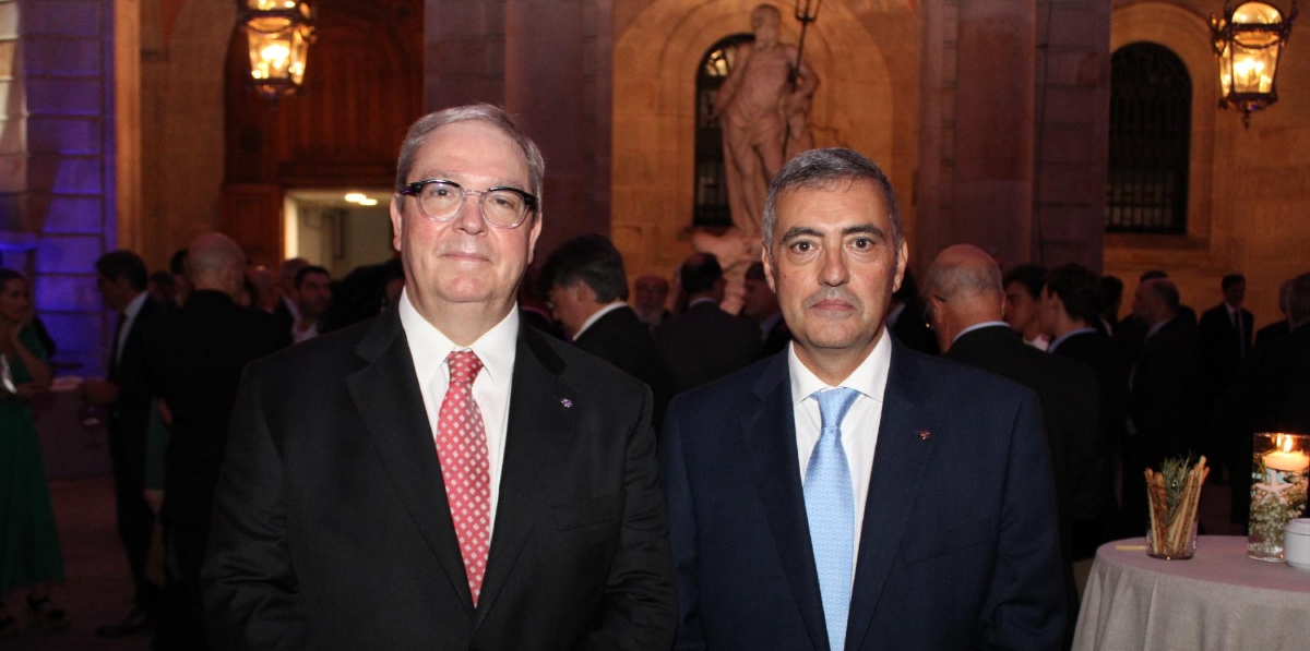 Jordi Trius, presidente Asociación Agentes Consignatarios de Buques de Barcelona, y Salva Richart, MSC. Foto A.Tejera.