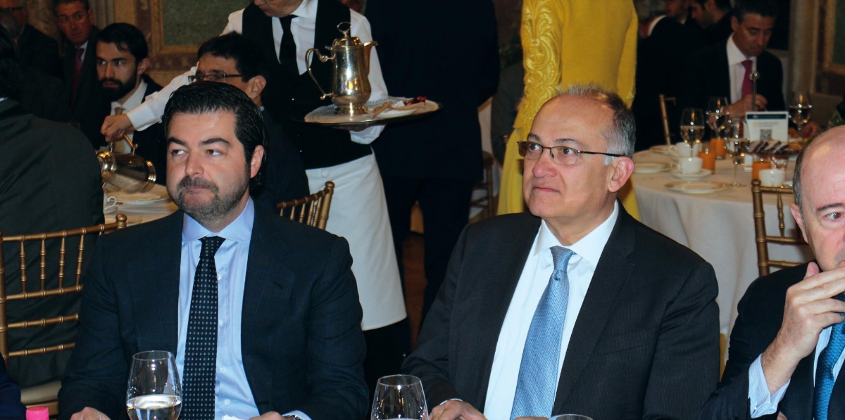 Vicente Boluda Ceballos (Grupo Boluda) y Joan Calabuig, presidente de la AP de Valencia. Foto Miguel Jiménez