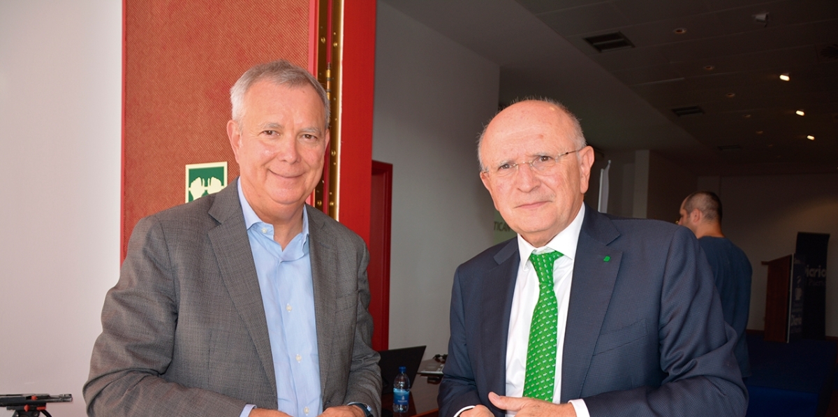 Desayuno Informativo Diario del Puerto con Óscar Puente