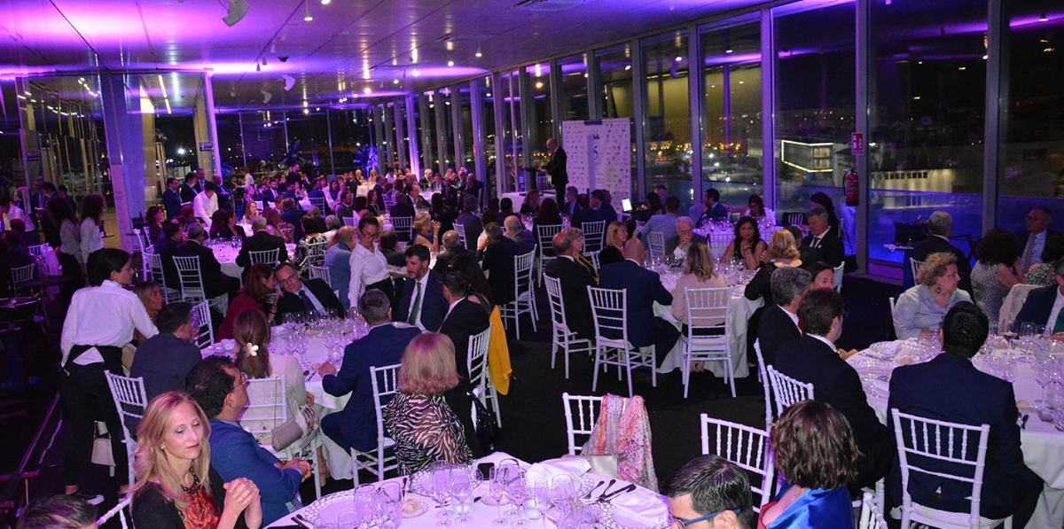 Más de 150 invitados acudieron anoche a la cena de gala para conmemorar el 25 Aniversario de Propeller Valencia. Foto: Raúl Tárrega.