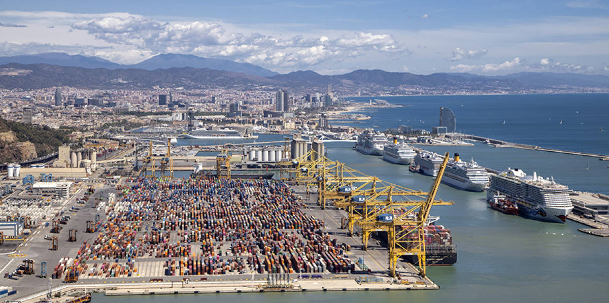 Port de Barcelona y Puerto de crean una sociedad para impulsar comercio con Corea