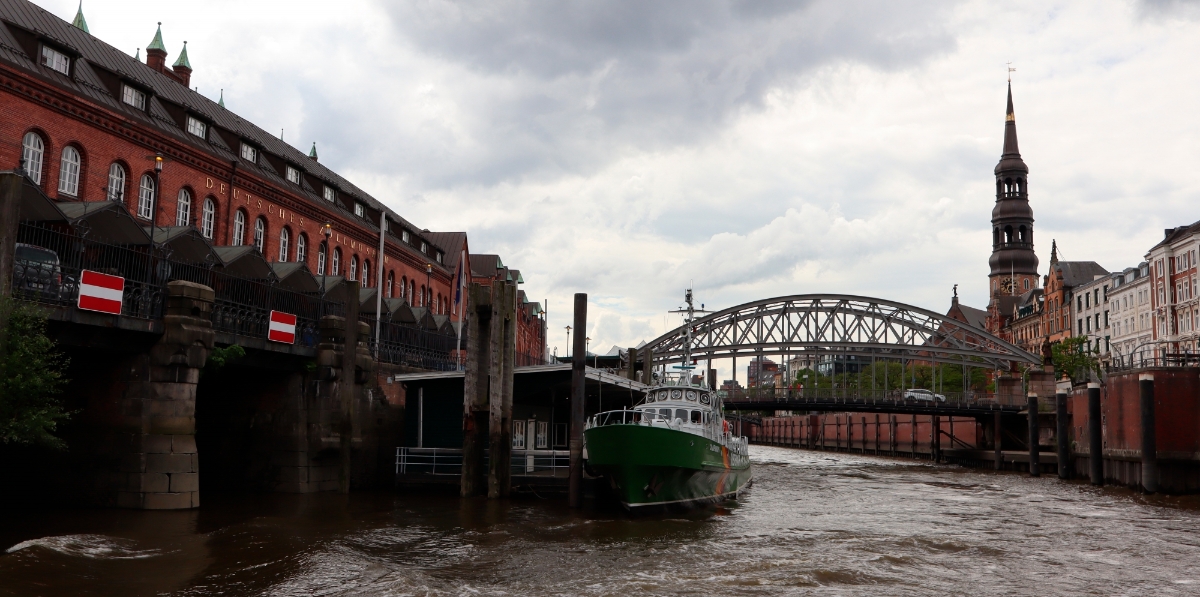 Diario del Puerto en el Puerto de Hamburgo