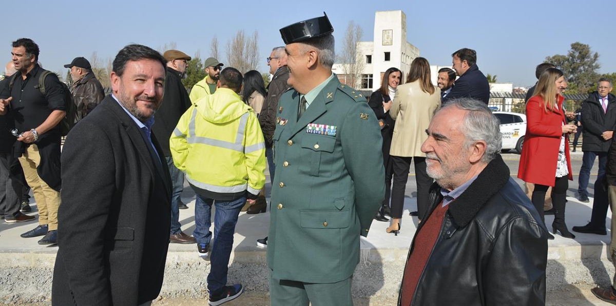 Inauguración del monumento de homenaje al estibador portuario