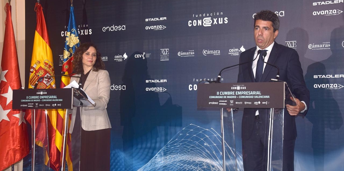 Carlos Mazón, presidente de la Generalitat Valenciana; e Isabel Díaz Ayuso, presidenta de la Comunidad de Madrid; durante la rueda de prensa celebrada en el marco de la II Cumbre Empresarial Madrid-Valencia. Foto M.J.