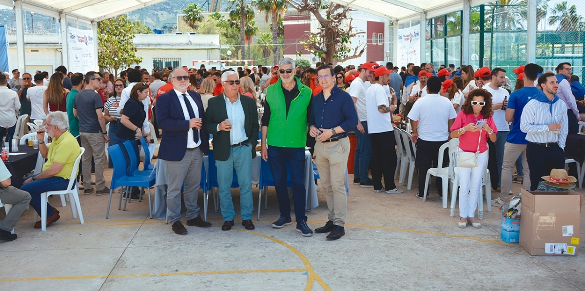 Más de 400 profesionales del sector logístico de Cartagena no quisieron faltar a la cita. Foto J.C.P.