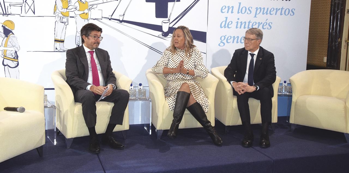 Puertos del Estado: La dimensión social humanitaria en los puertos de interés general