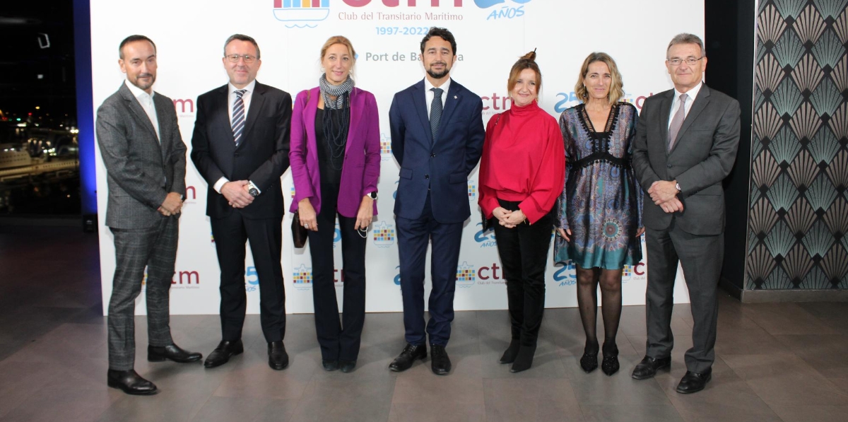 Representantes de la Autoridad Portuaria de Barcelona presentes en la celebración del CTM. Foto A.Tejera.