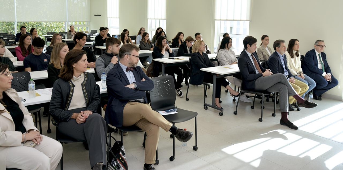 Primeras “Jornadas sobre Transporte, Sostenibilidad y Buen Gobierno. Enlace en el Puerto y la Ciudad”