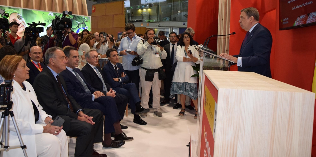 Luis Planas, ministerio en funciones de Agricultura, Pesca y Alimentación, durante el discurso inaugural.