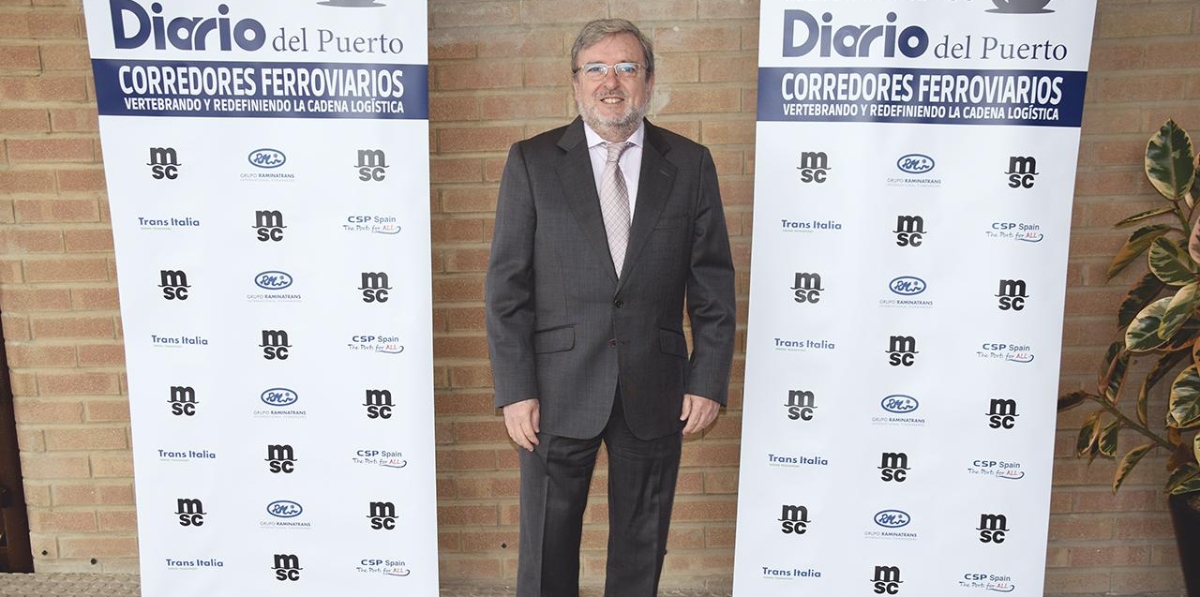 Desayuno Informativo Corredores Ferroviarios