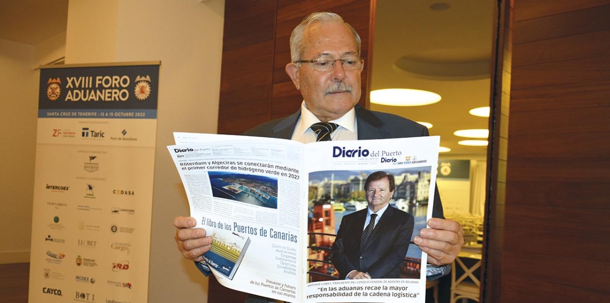 Diario del Puerto se ha convertido, una vez más, en referencia informativa durante el XVIII Foro Aduanero que se celebra estos días en Tenerife. Foto: Raúl Tárrega.