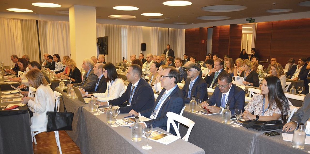 Asistentes a la primera jornada del XVIII Foro Aduanero. Foto: Raúl Tárrega.