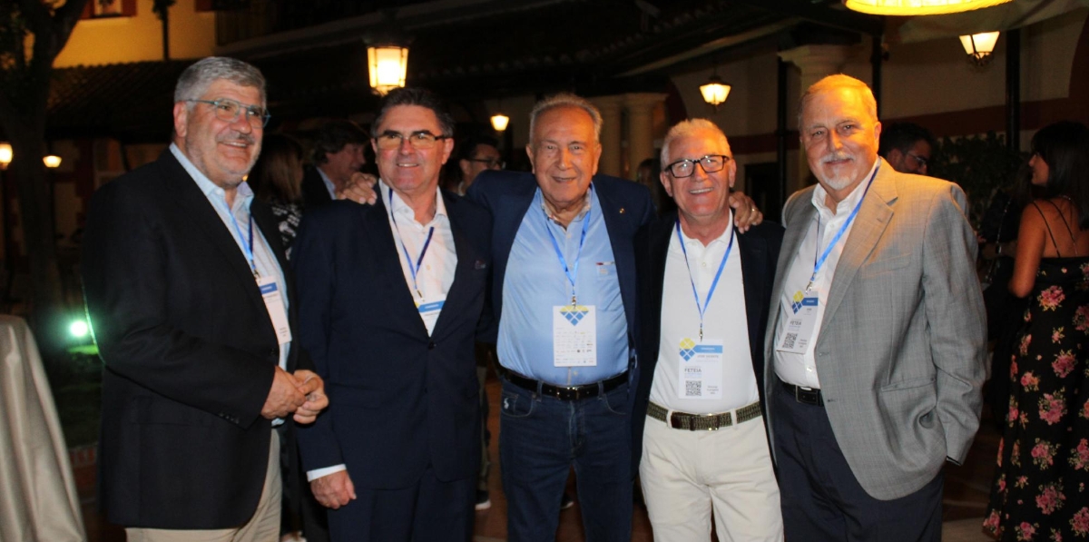 Representantes del sector logístico valenciano presentes en el XII Congreso FETEIA Algeciras. Foto A.T.