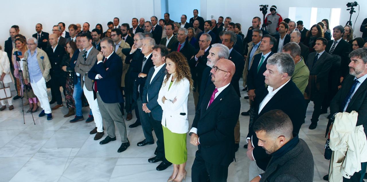 Toma de posesión de César Díaz, presidente de la Autoridad Portuaria de Santander