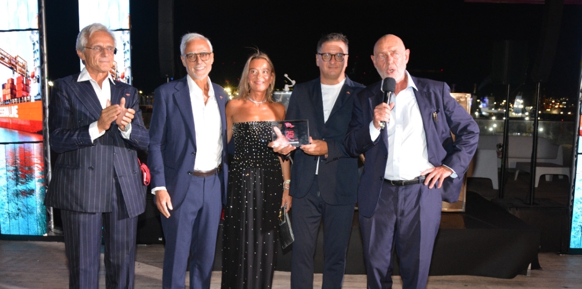 Stefano Messina, Ignazio Messina, Dolores Cigalat, Federico Spinnato y Andrea Gais. Foto J.C.P.