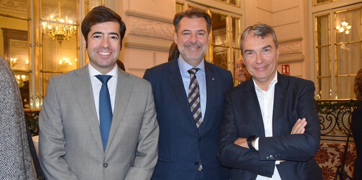 José Mazarrasa, director de MSC Madrid; Ignacio Ballester, subdirector general de MSC España; Bernardo Guzmán, delegado de Prisa Media en la Comunidad Valenciana. Foto B.C.
