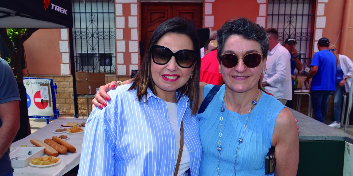 Cristina Plumed, presidenta de ASECAM y Mar Chao, presidenta de la APV