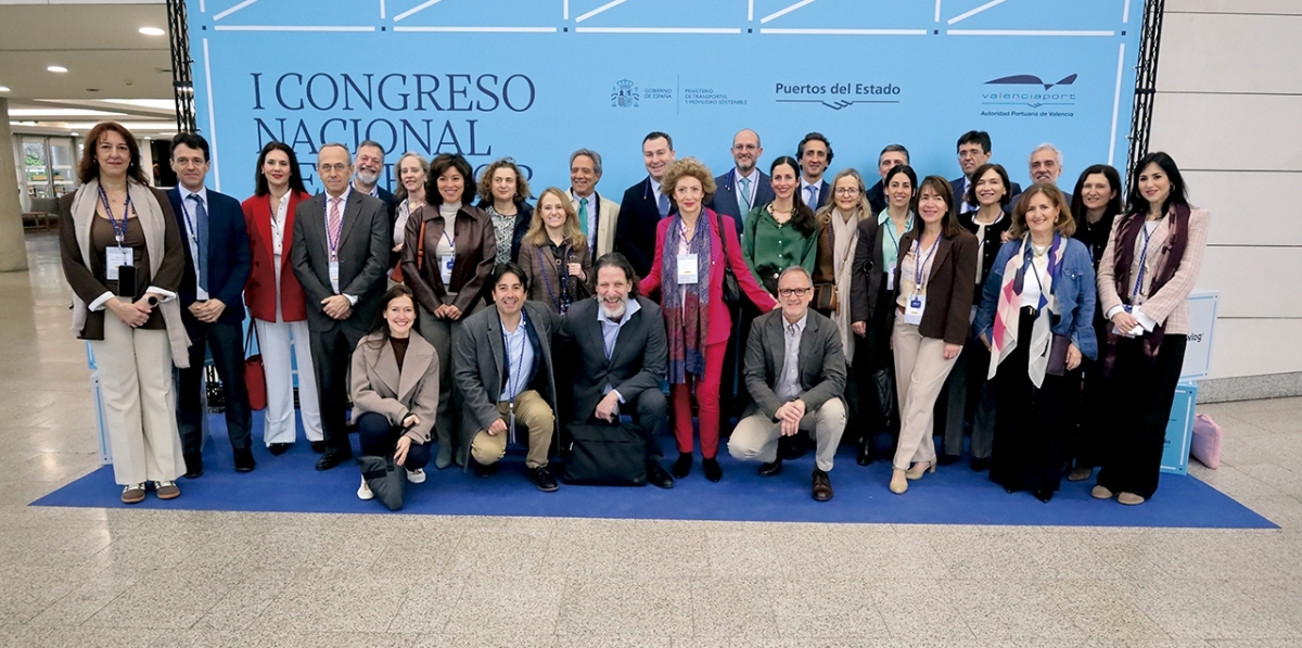 Equipo de Puertos del Estado desplazado al Congreso. Foto R. T.