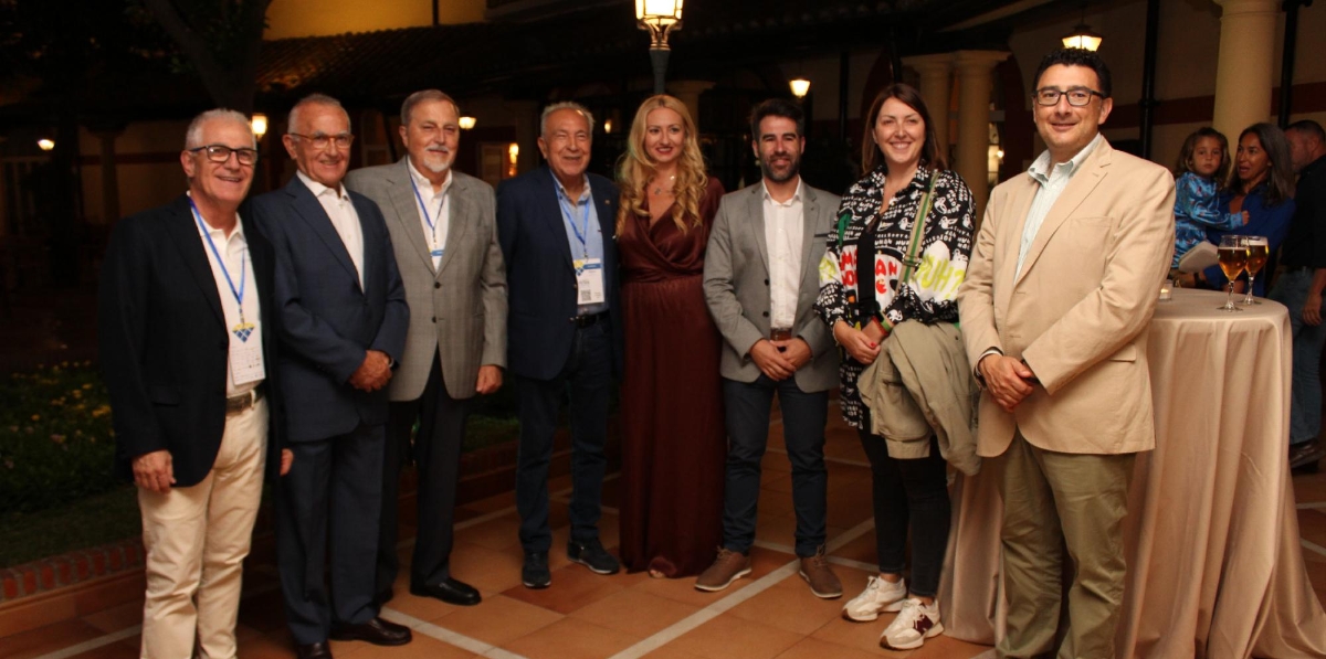 José Vicente Dolz (Ashton Cargo); Cesáreo Fernández (ATEIA Madrid); Juan Cubells (Aducargo); Rafael Milla (Grupo Raminatrans); Rocío Piña (Raminatrans Andalucía); Daniel Segovia (Raminatrans Algeciras); Cristina Rodríguez (APV) y Manuel García (APV). Foto A.Tejera.