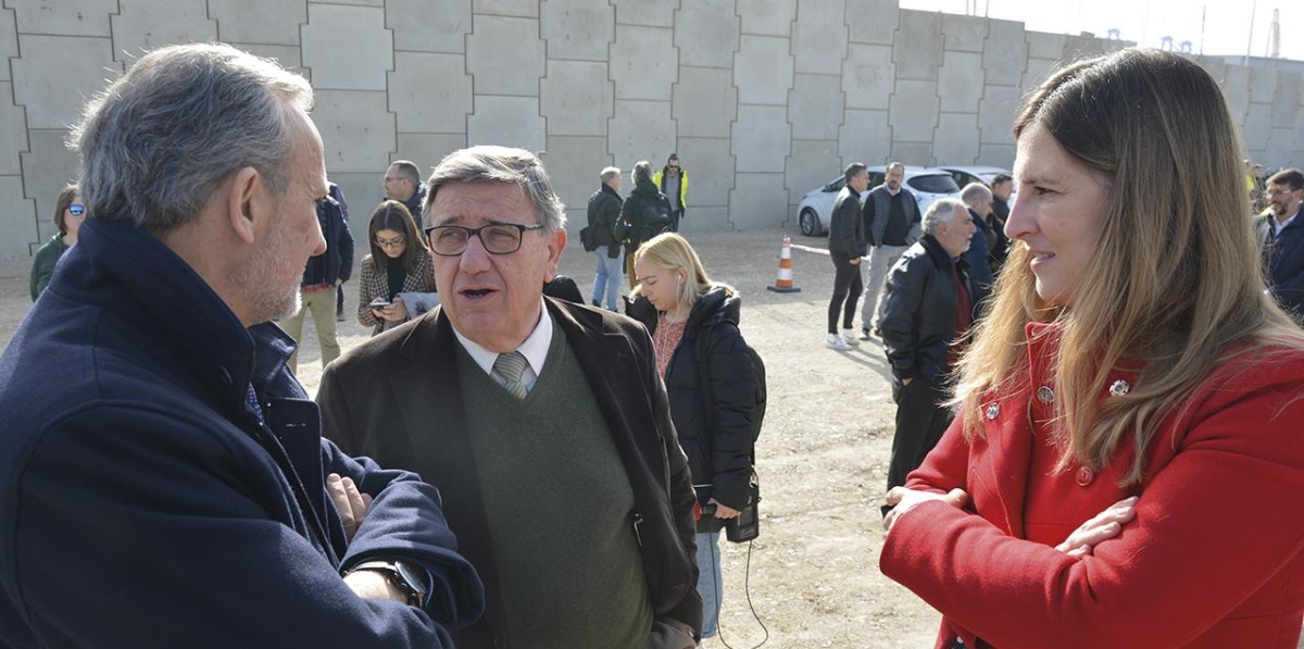 Inauguración del monumento de homenaje al estibador portuario