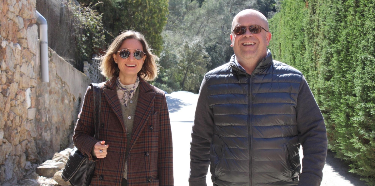Isabel Romeu y Toni García (Transglory).