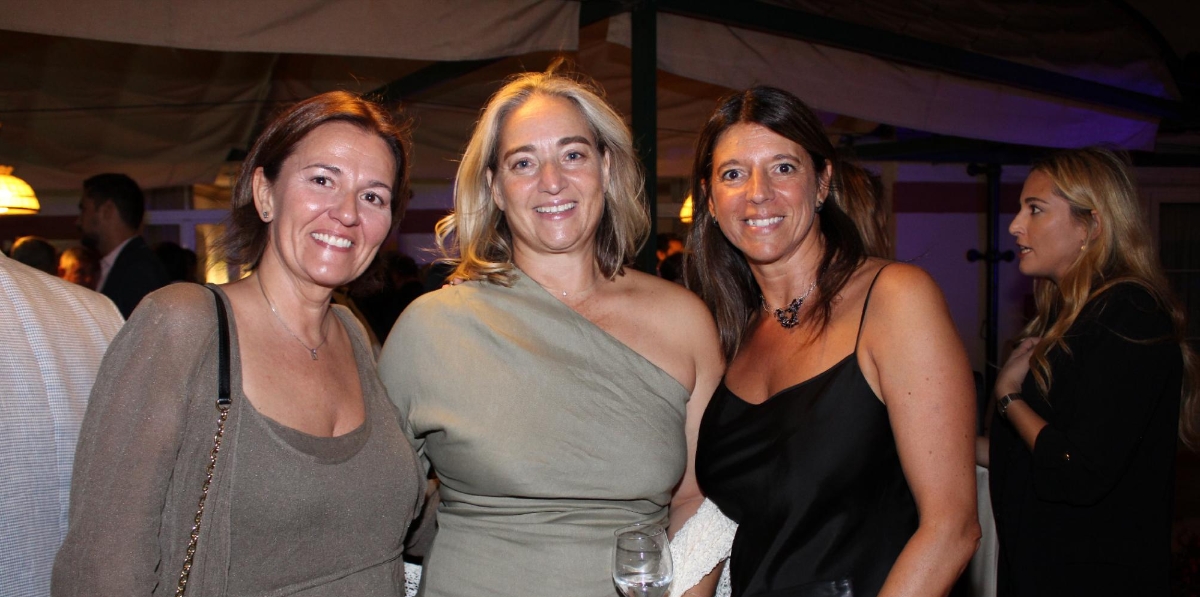 Núria Roca, presidenta ATEIA-Oltra Tarragona; Cristina Martin, CEO de Usyncro; y Blanca Guitart, directora de FETEIA-Oltra. Foto A.T.