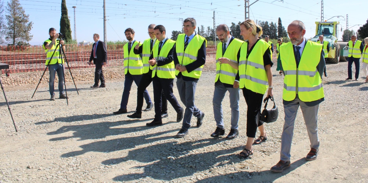 Colocación de la primera piedra de la terminal intermodal literaTIM