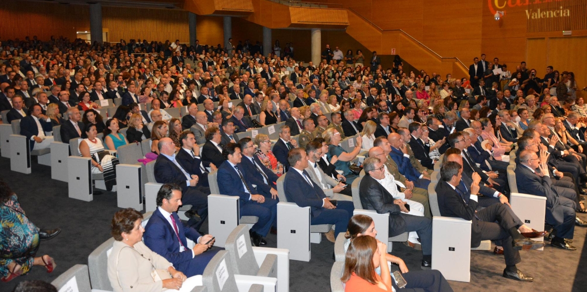El Palacio de Congresos de Valencia congregó a centenares de empresarios valencianos en una nueva edición de la Noche de la Economía Valenciana. Foto: Raúl Tárrega.