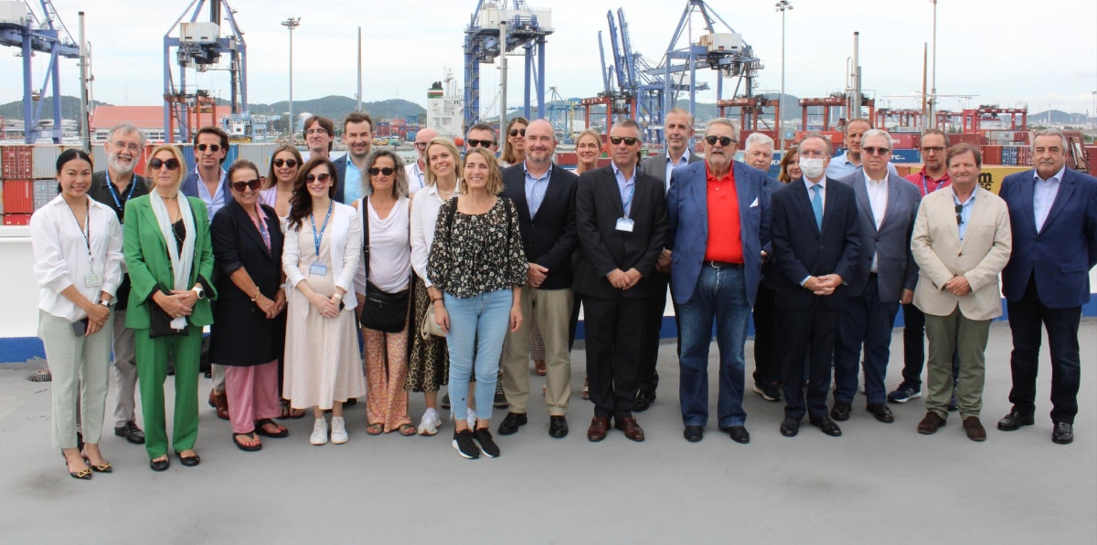 Visita al puerto de Laem Chabang. Foto A.Tejera.