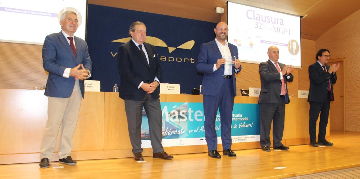 Reconocimiento a Vitrans Cotransa Group, recogido por Agustín Iglesias, CEO.