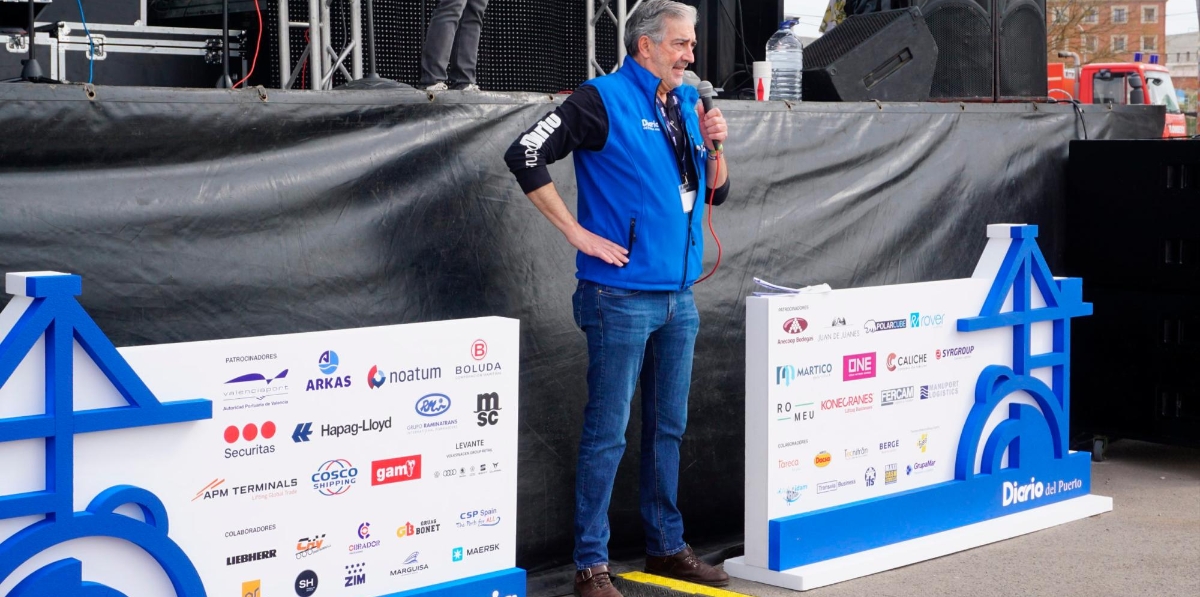 Paco Prado, director general de Grupo Diario, dirigiéndose a los presentes.